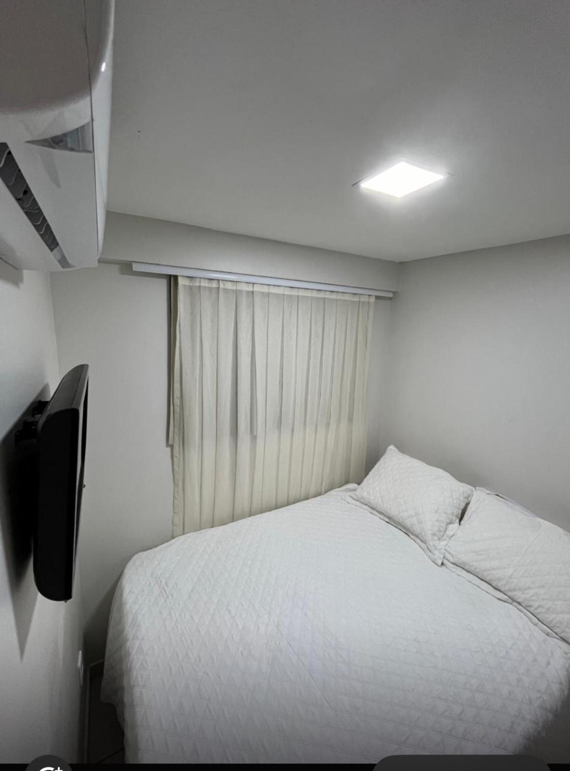 Apartment Class 402 *